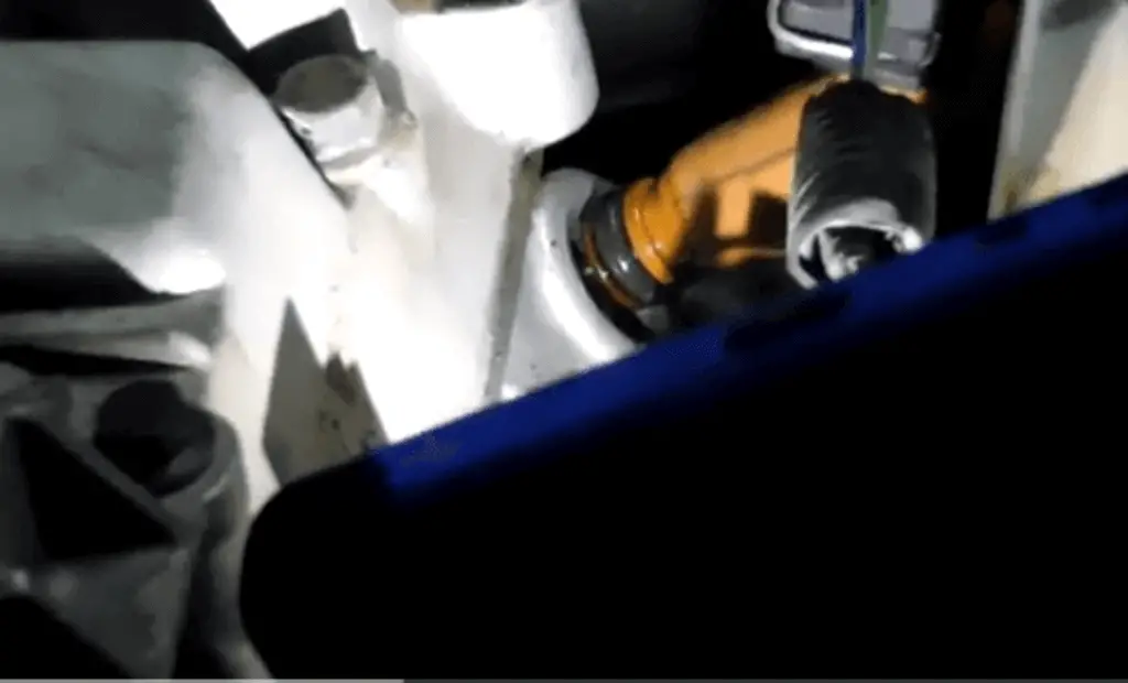 How to Fix a Stuck Open Fuel Injector? Car Objective