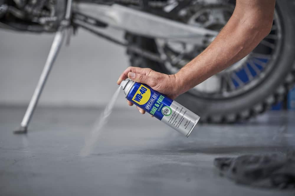 Can I Spray Wd40 on My Brake Calipers