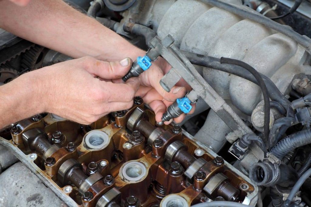 How Do Dealerships Clean Fuel Injectors