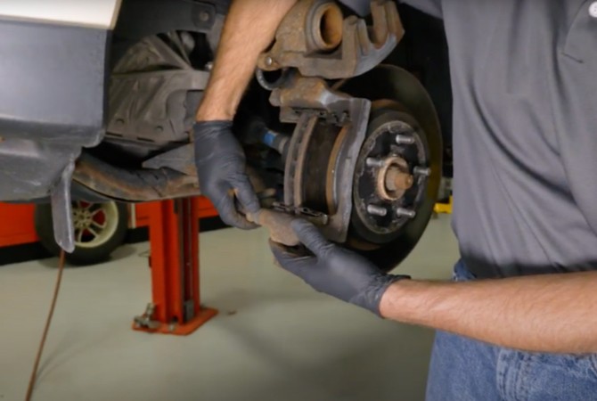 How to Check Brake Calipers