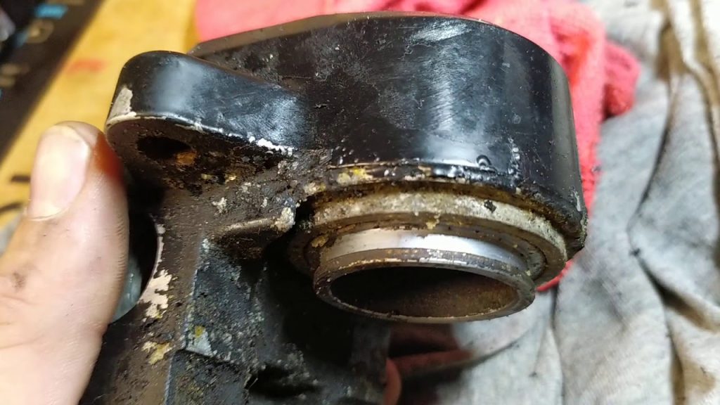 How to Remove Brake Caliper Piston