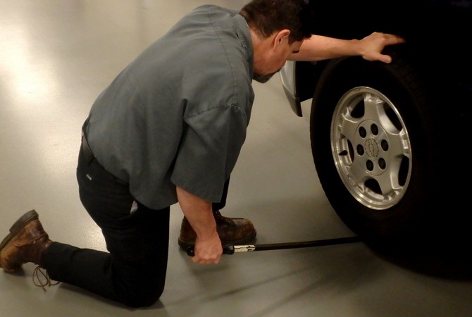 How to Inspect Ball Joints