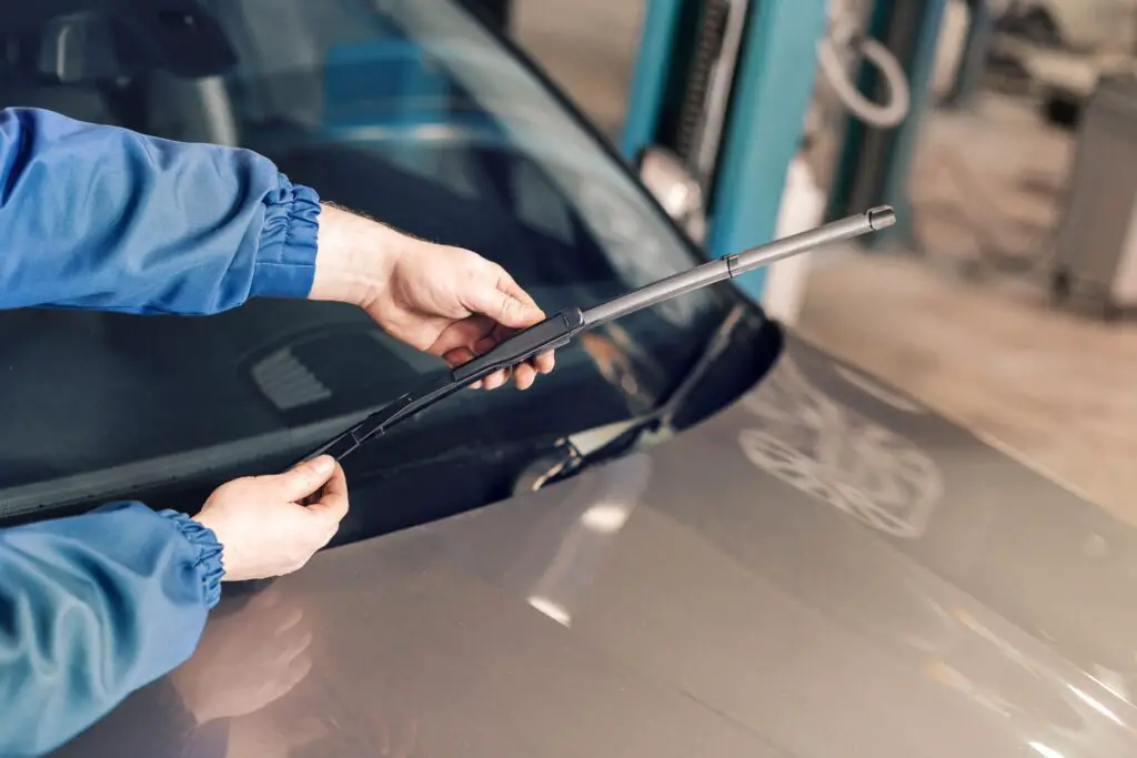 How to Change a Car Wiper Blade