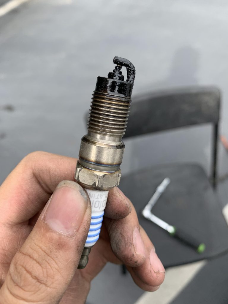 Can Bad Spark Plugs Cause White Smoke