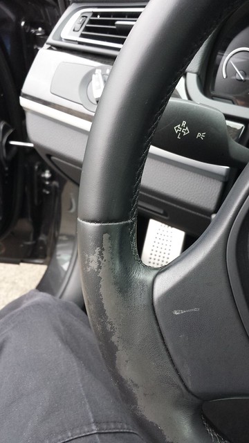 How to Clean Steering Wheel Grime