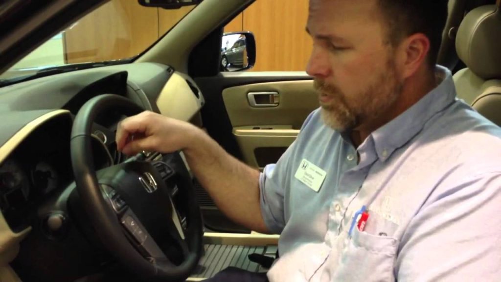 How to Unlock Honda Steering Wheel