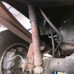 Do Cars Have Both Shocks And Struts