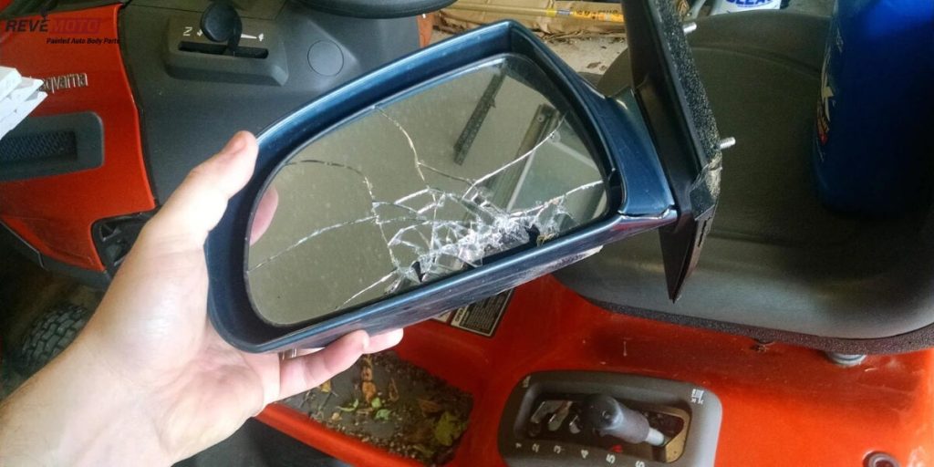 How Much Does It Cost to Replace a Side Mirror