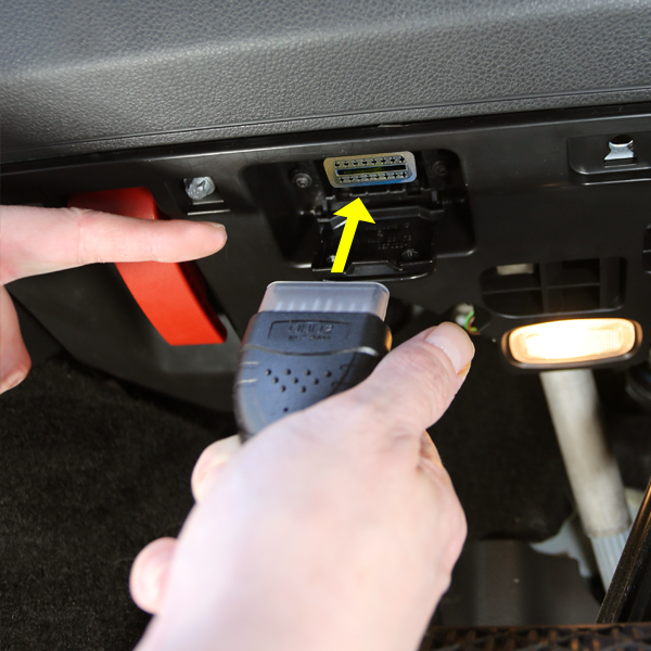 How to Hook Up Obd2 Scanner
