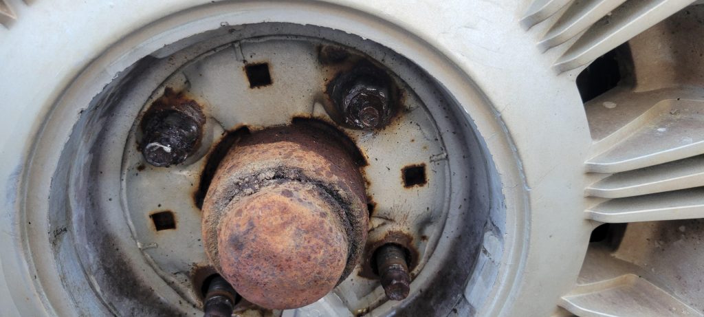 How to Remove a Rusted Lug Nut