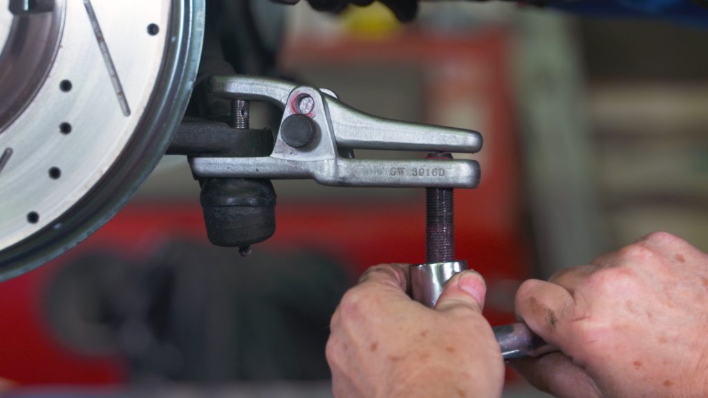 How to Use a Tie Rod End Puller