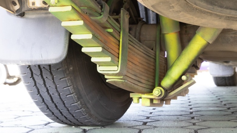 Why Trucks Still Use Leaf Springs